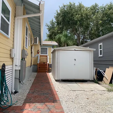St Pete Vacation Rentals St. Petersburg Exterior photo