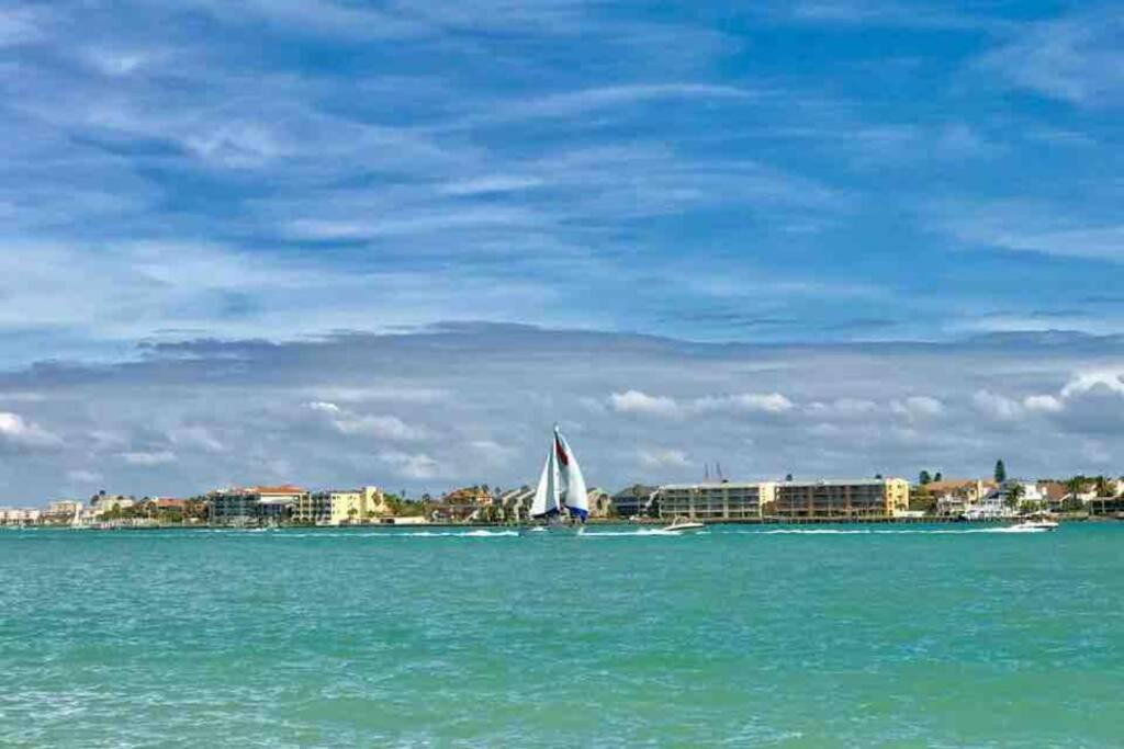 St Pete Vacation Apartment *